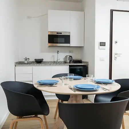 Foscolo Retreat - Aircon - Wifi - Balcony